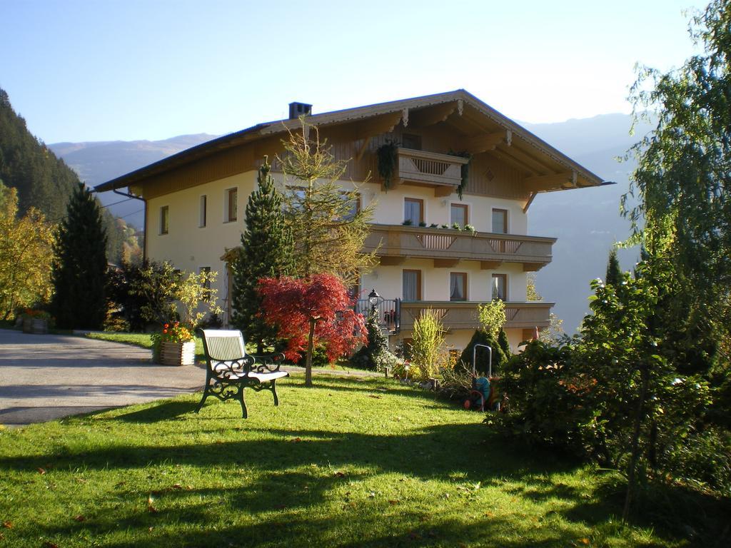 Hotel Neurauthof Zellberg Exterior foto